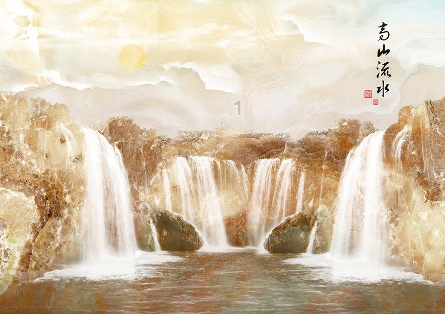 高空畅游的女孩