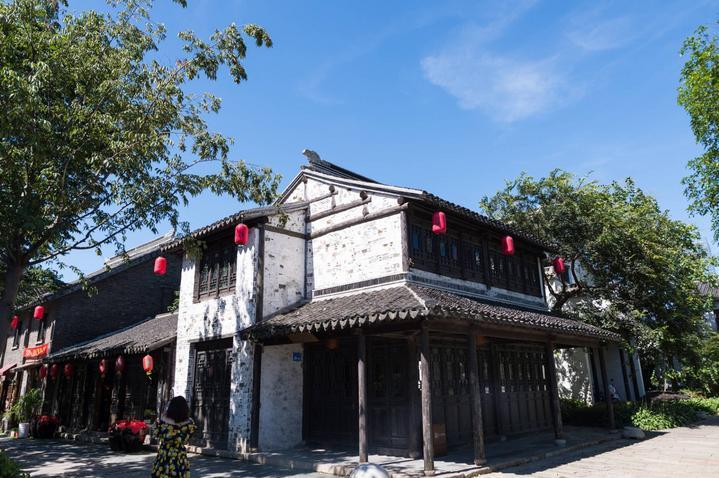 “齐鲁潮集 世界新禧”山东年货大集启动